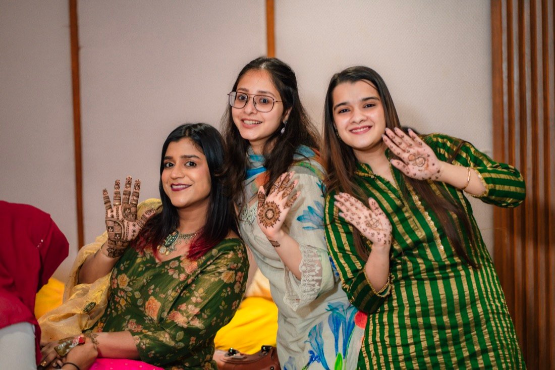 Achaman and Saumya — the mehendi