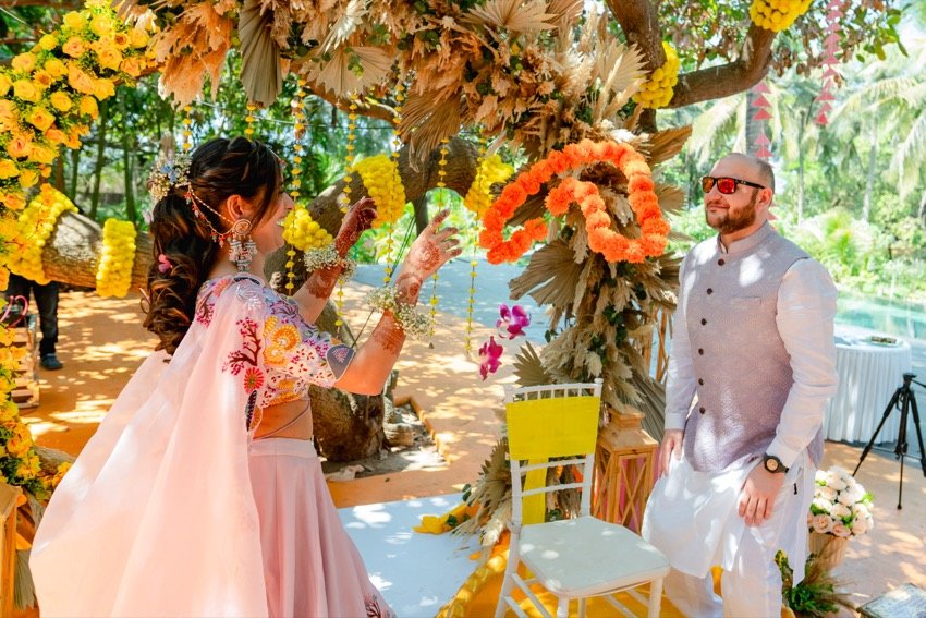 Bhavna and Przemo — the haldi ceremony
