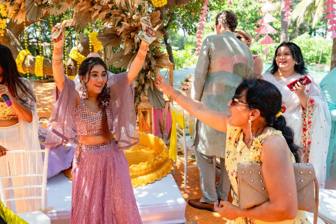 Bhavna and Przemo — the haldi ceremony