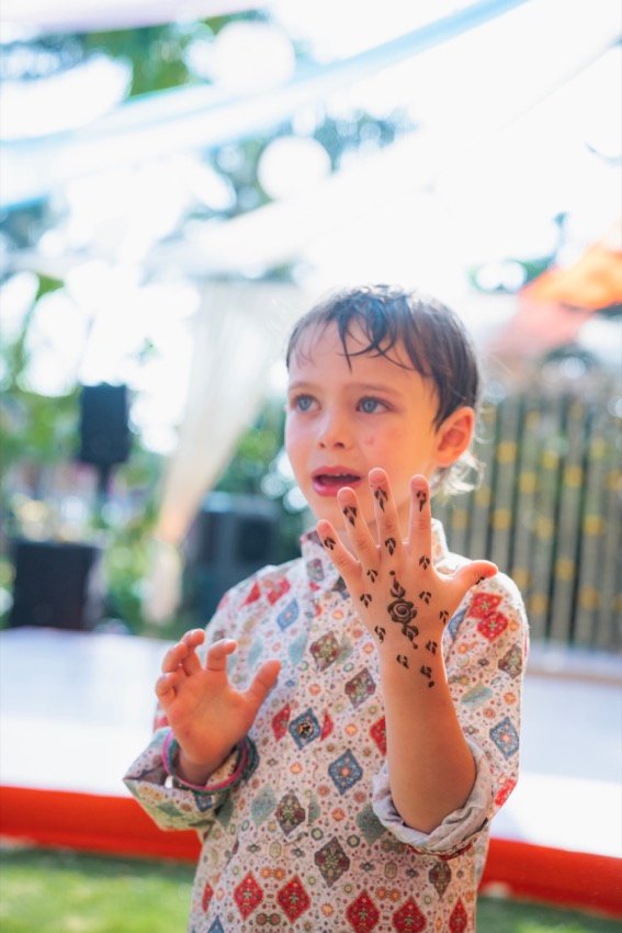 Himanshi and Christopher — the mehendi ceremony