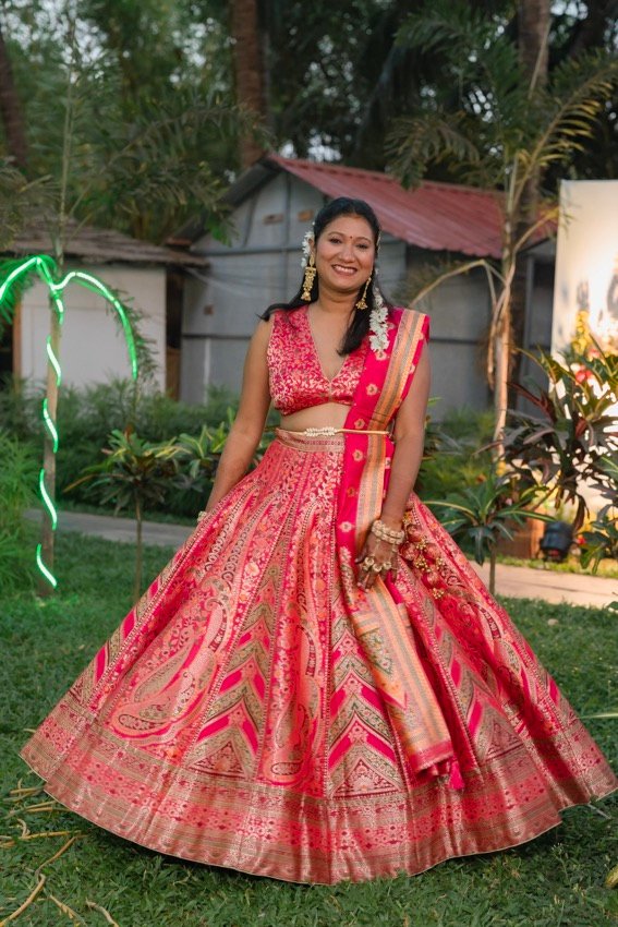 Himanshi and Christopher — the mehendi ceremony