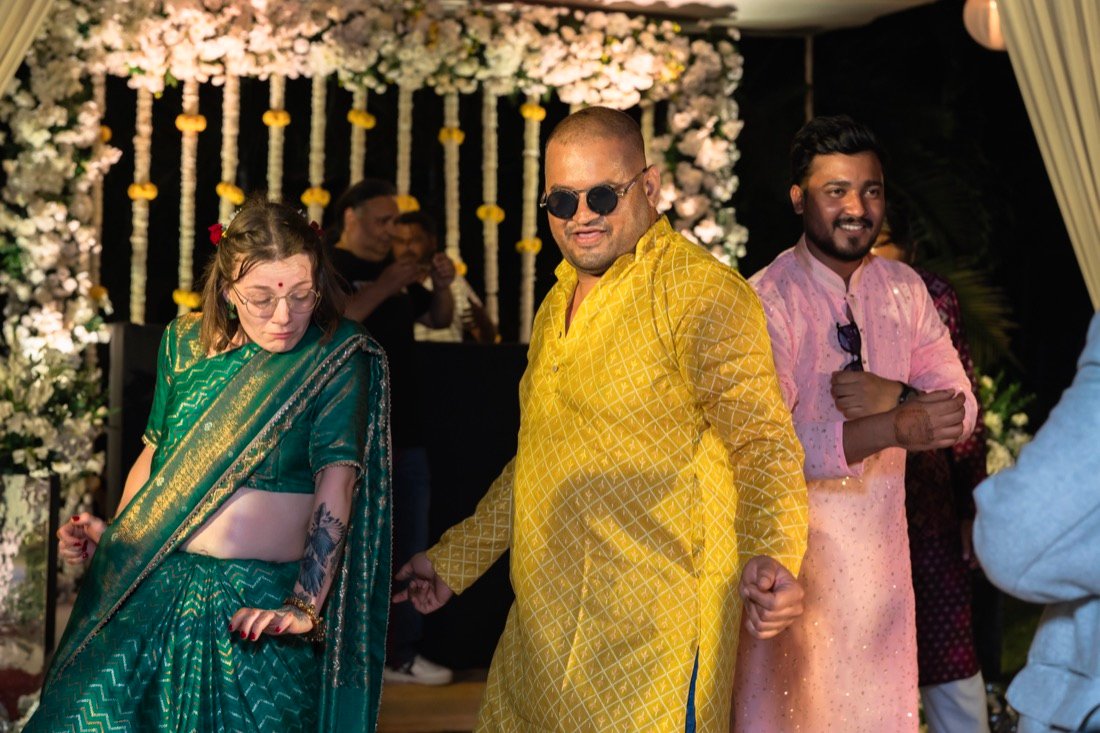 Himanshi and Christopher — the mehendi ceremony