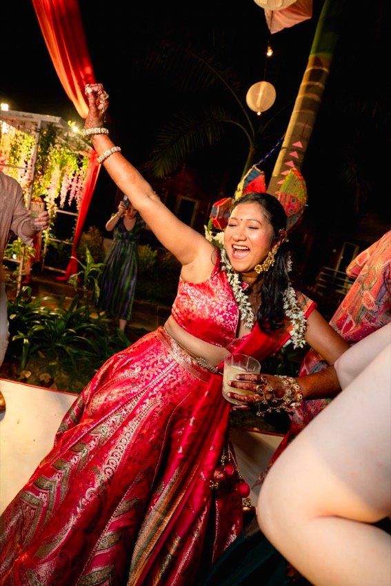 Himanshi and Christopher — the mehendi ceremony