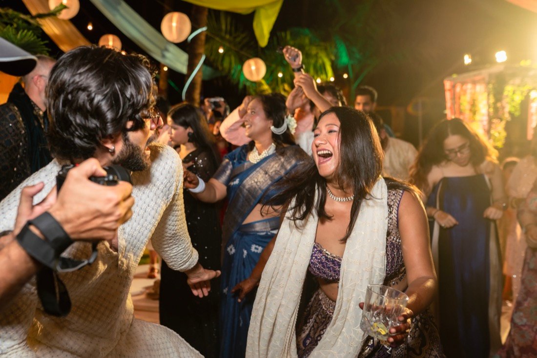 Himanshi and Christopher — the mehendi ceremony