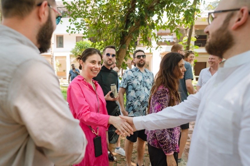 Bhavna and Przemo — the mehndi