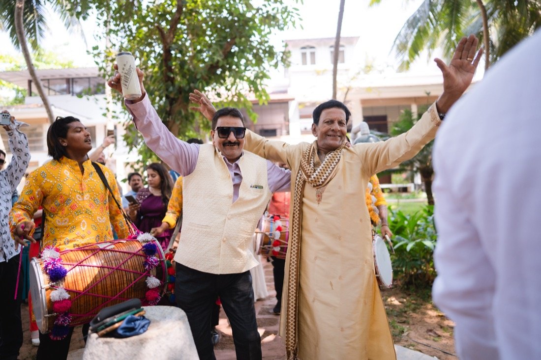 Bhavna and Przemo — the mehndi
