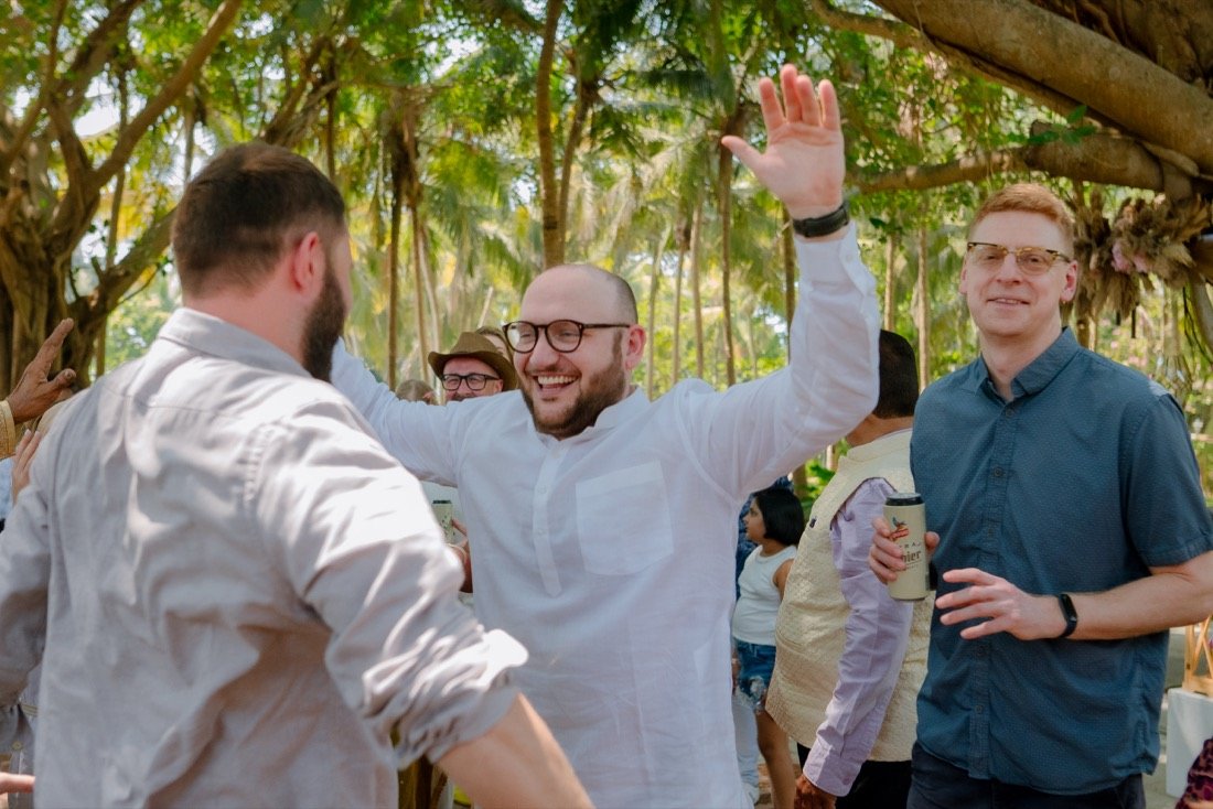 Bhavna and Przemo — the mehndi