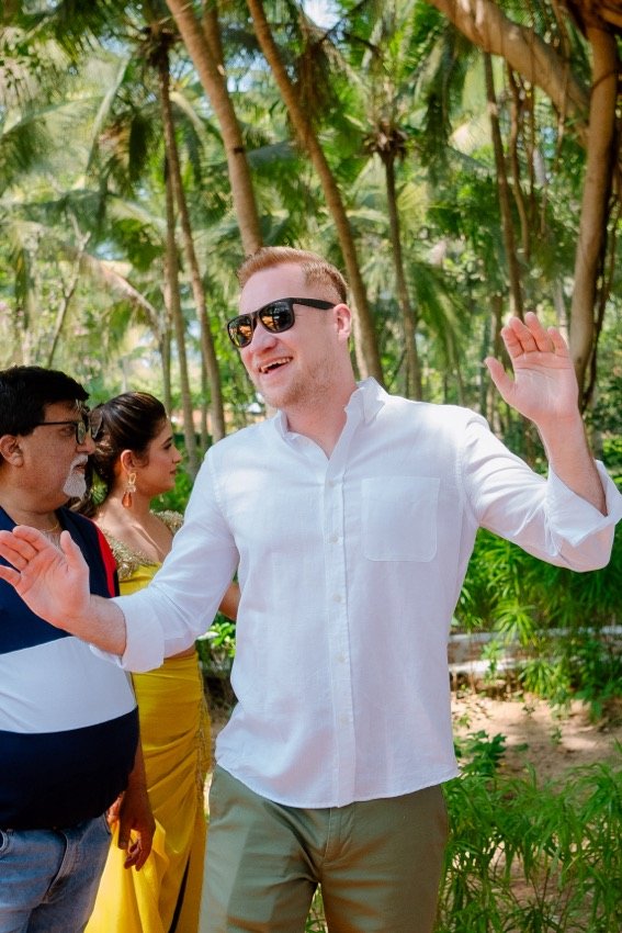 Bhavna and Przemo — the mehndi